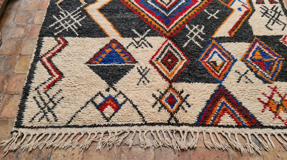 L’histoire tissée dans les tapis amazighs